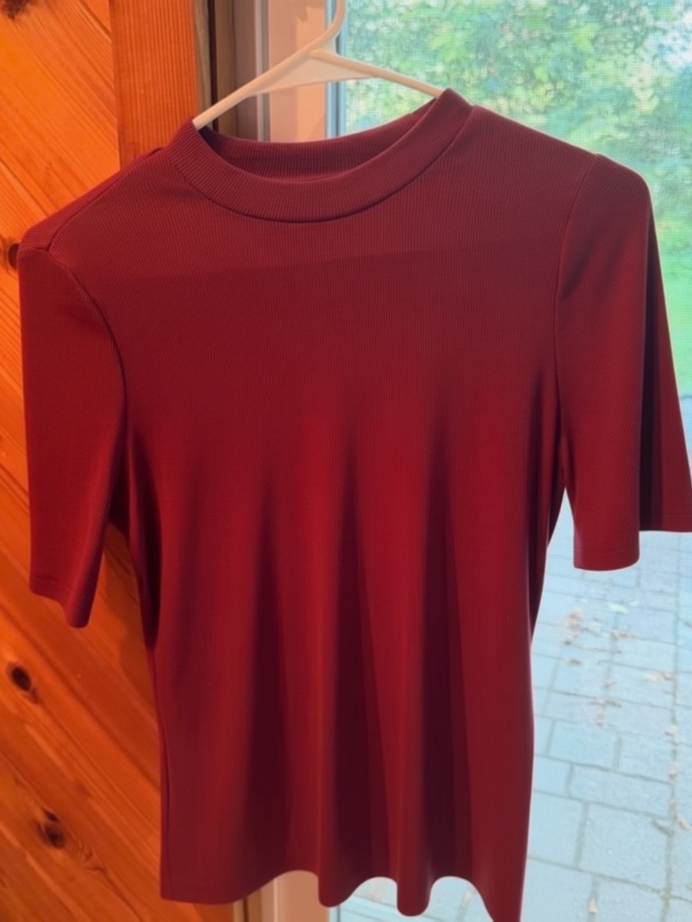 SHEIN Wine Red Short Sleeve Mock Neck Tee